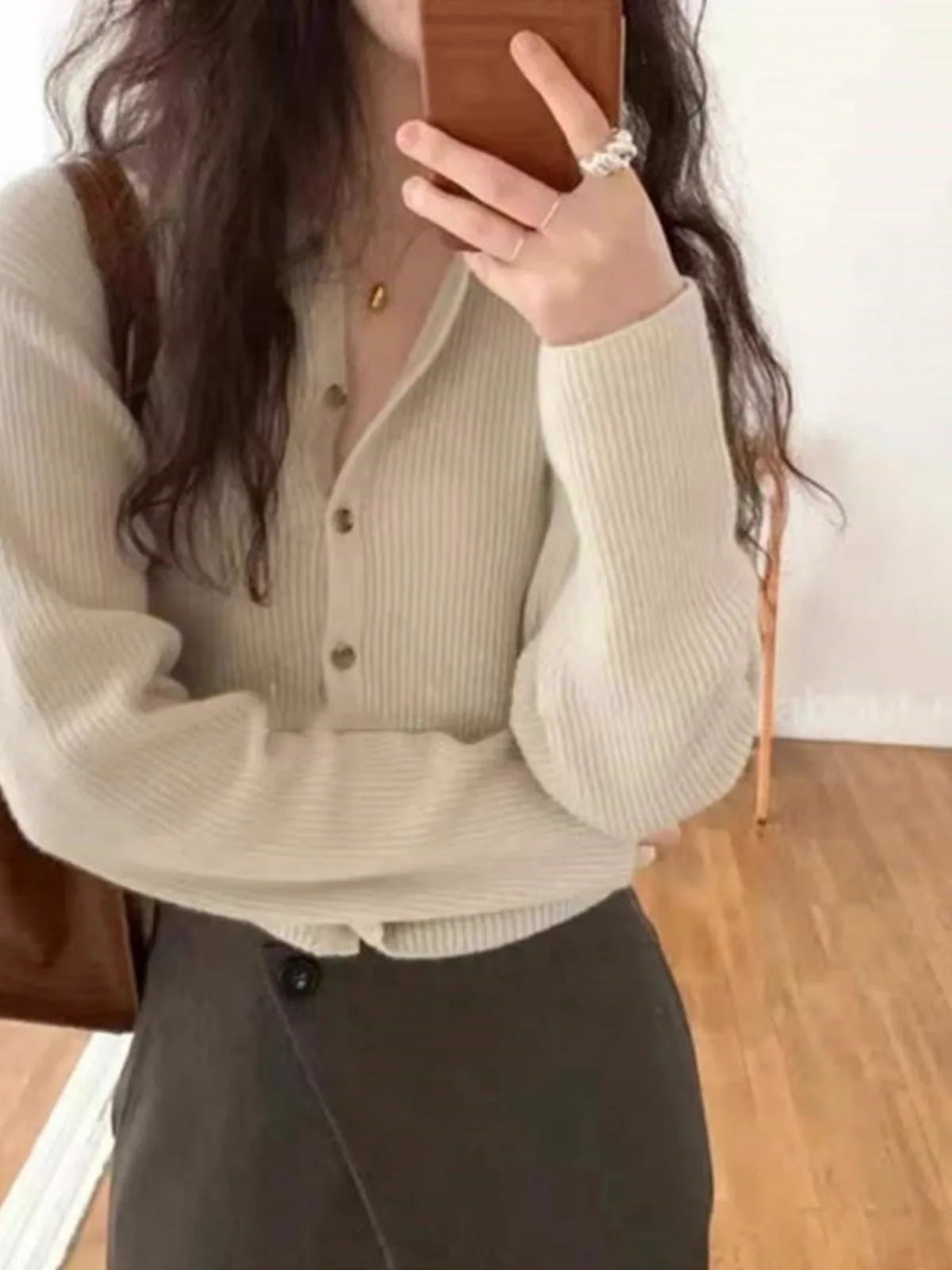 Fashion cashmere knitted cardigan women's sweater Spring and autumn Korean version of gray blouse loose short wool coat